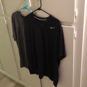 Nike Dri Fit and Underarmor Heatgear athletic(413)